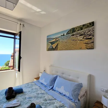 La Rosa Dei Venti Bed & Breakfast 3*